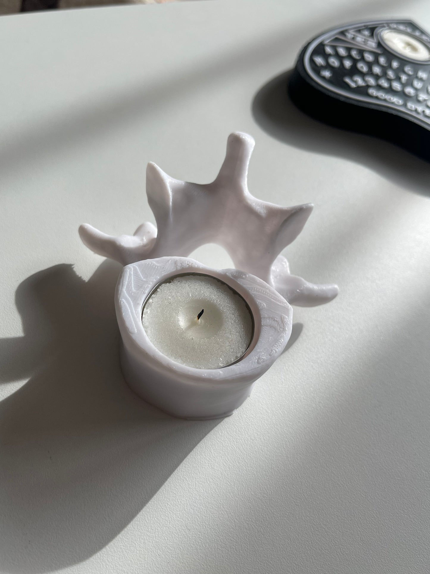 Spine Tea Light candel holder