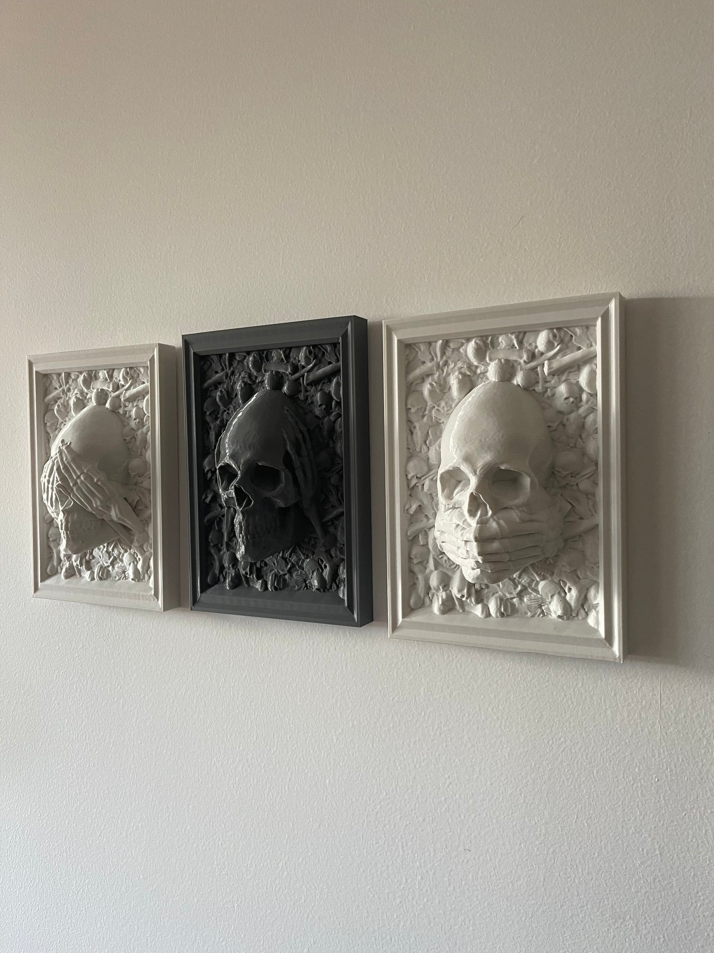 Three Wise Skulls