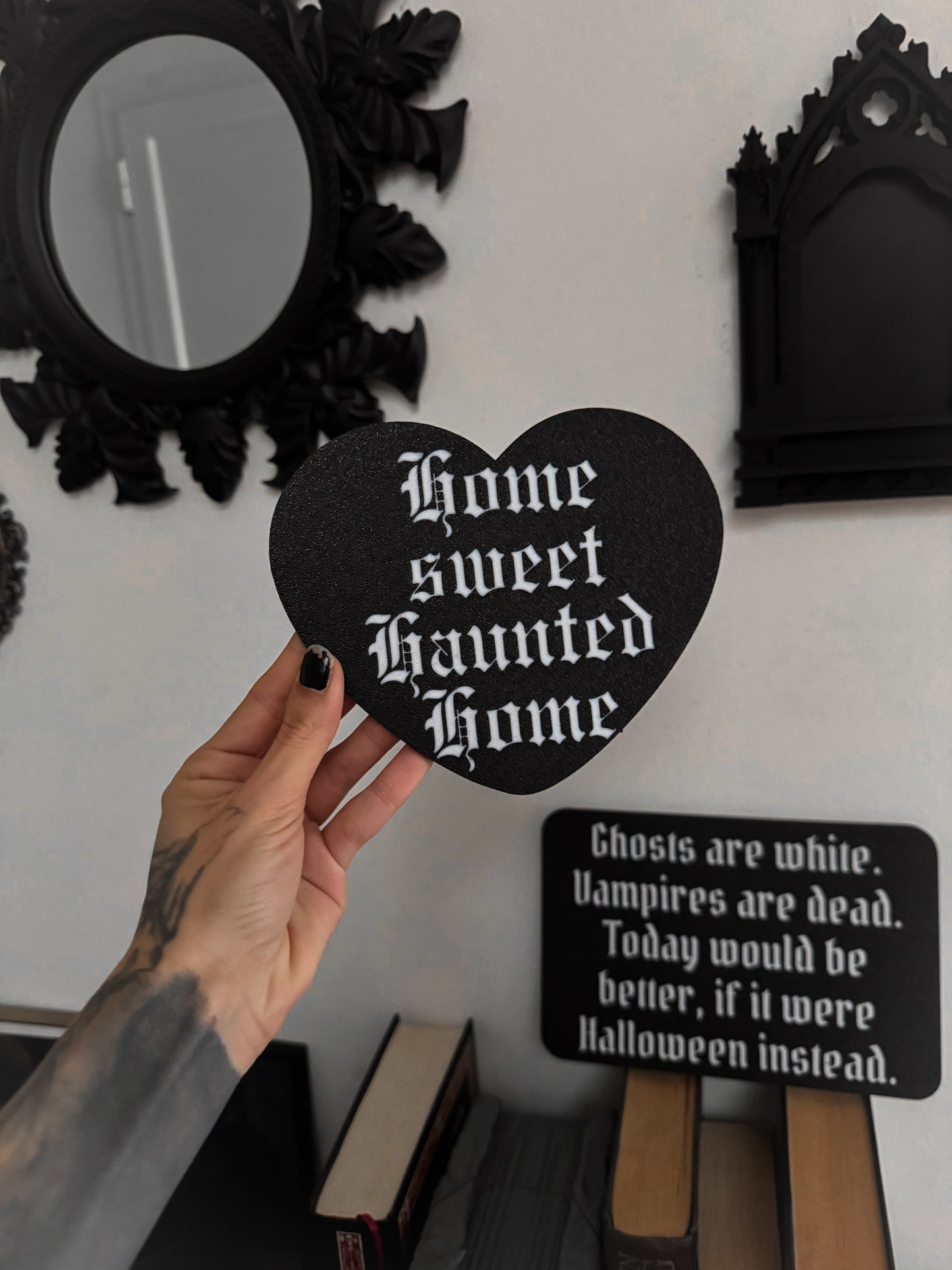 Home Sweet Haunted Home Gothic Wall Sign – Witchy Rooms or Haunted House Vibes
