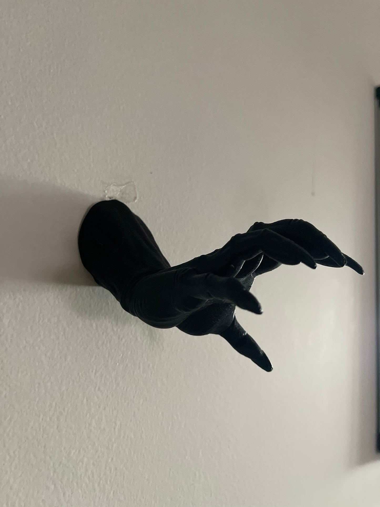 Devil hand