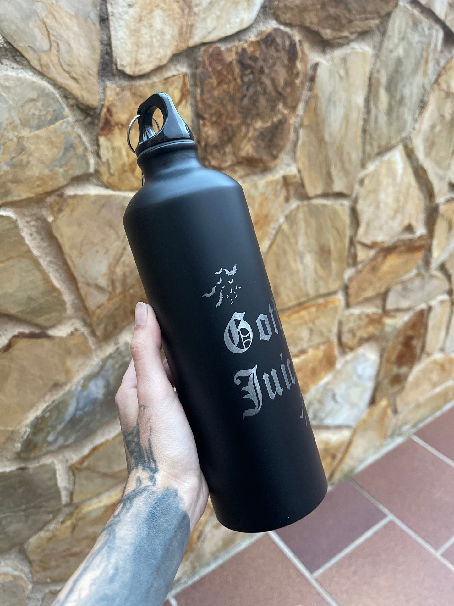 Goth juice watter bottle