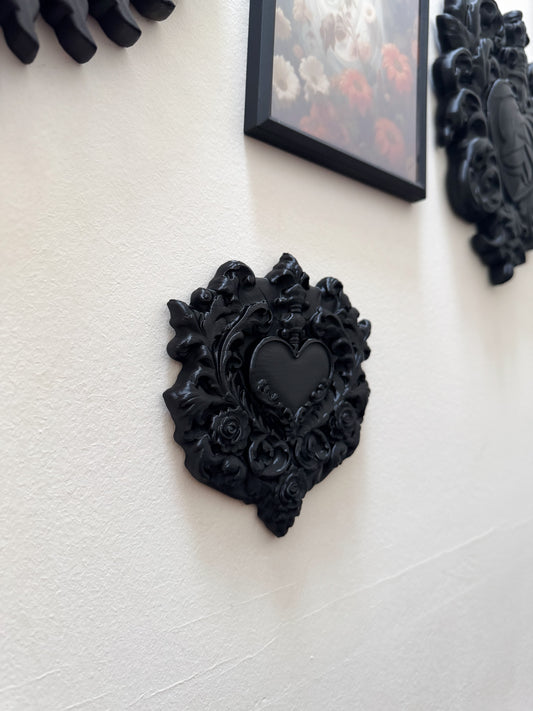 Gothic Rose Heart Wall Plaque β Baroque Black Decorative Heart with Sculptural Floral Details for Romantic Gothic Interiors