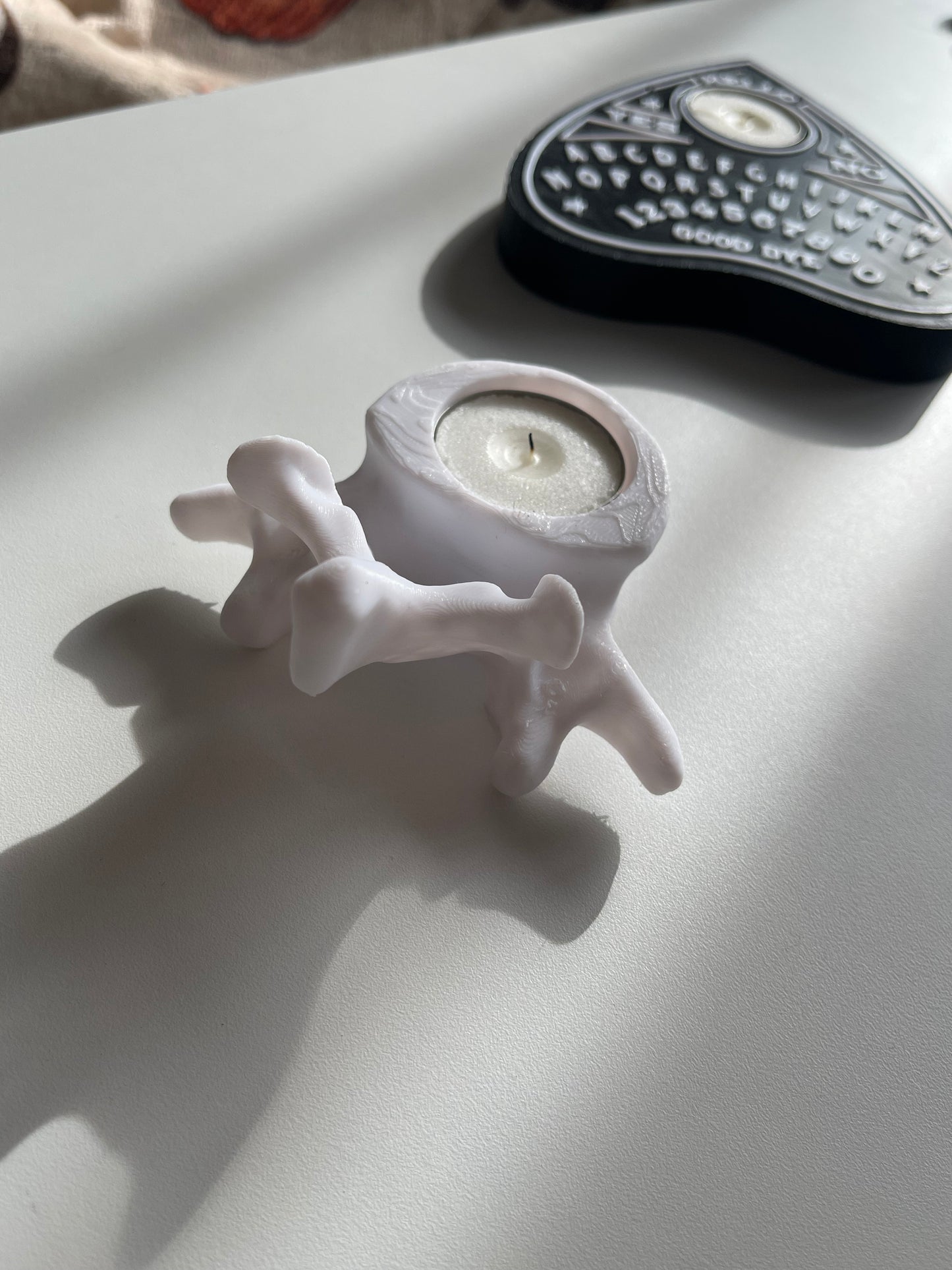 Spine Tea Light candel holder