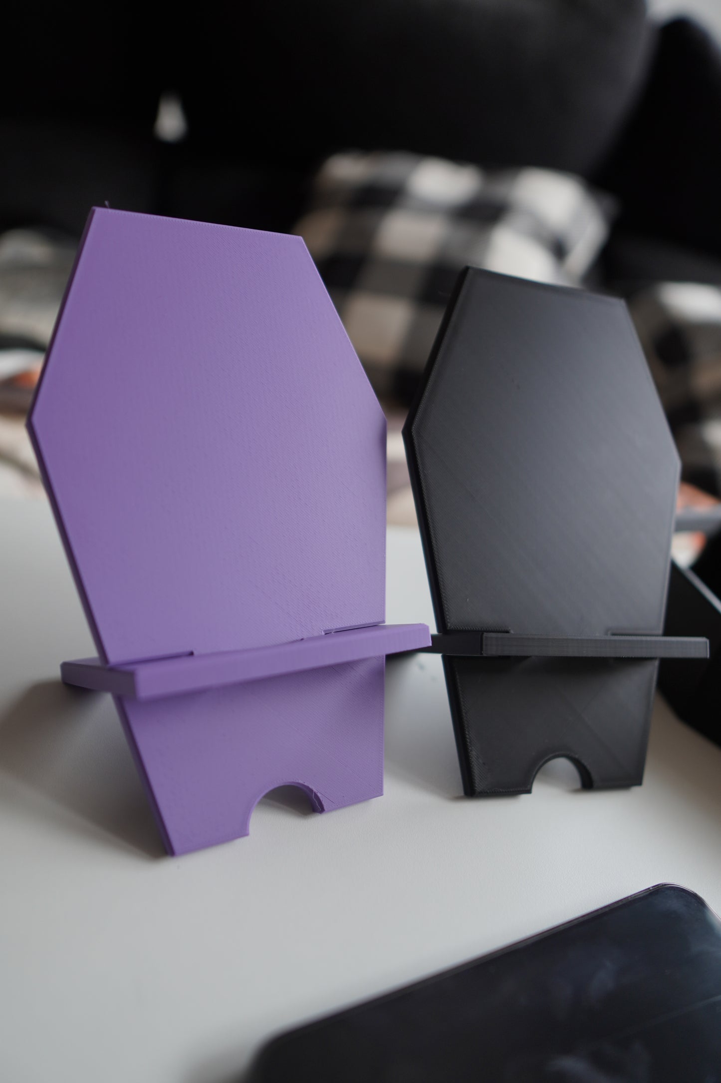 Coffin Phone Stand