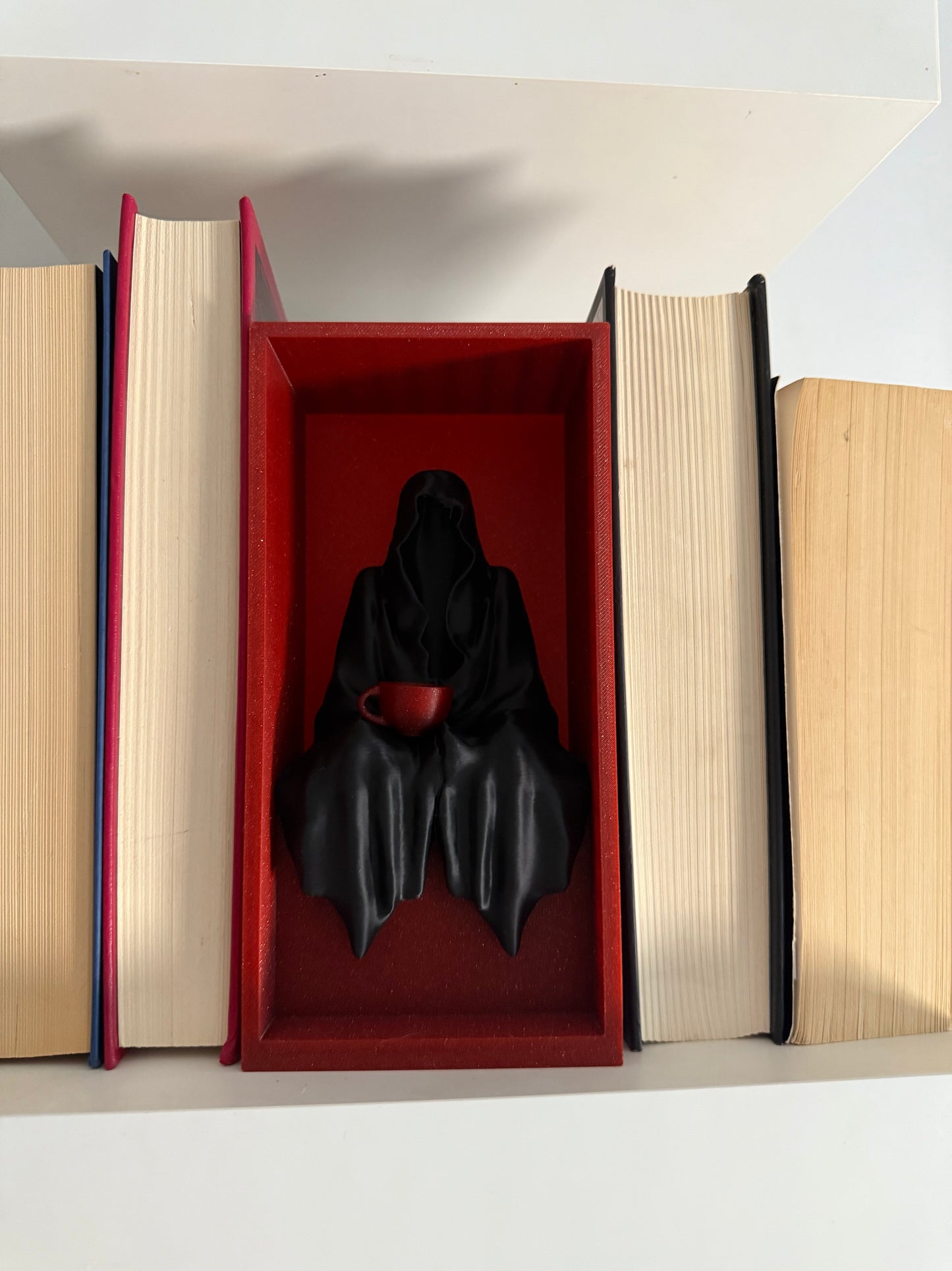 Suriel Book Nook - Tea with a Shadow – Fantasy Book Nook Inspired by Suriel Acotar