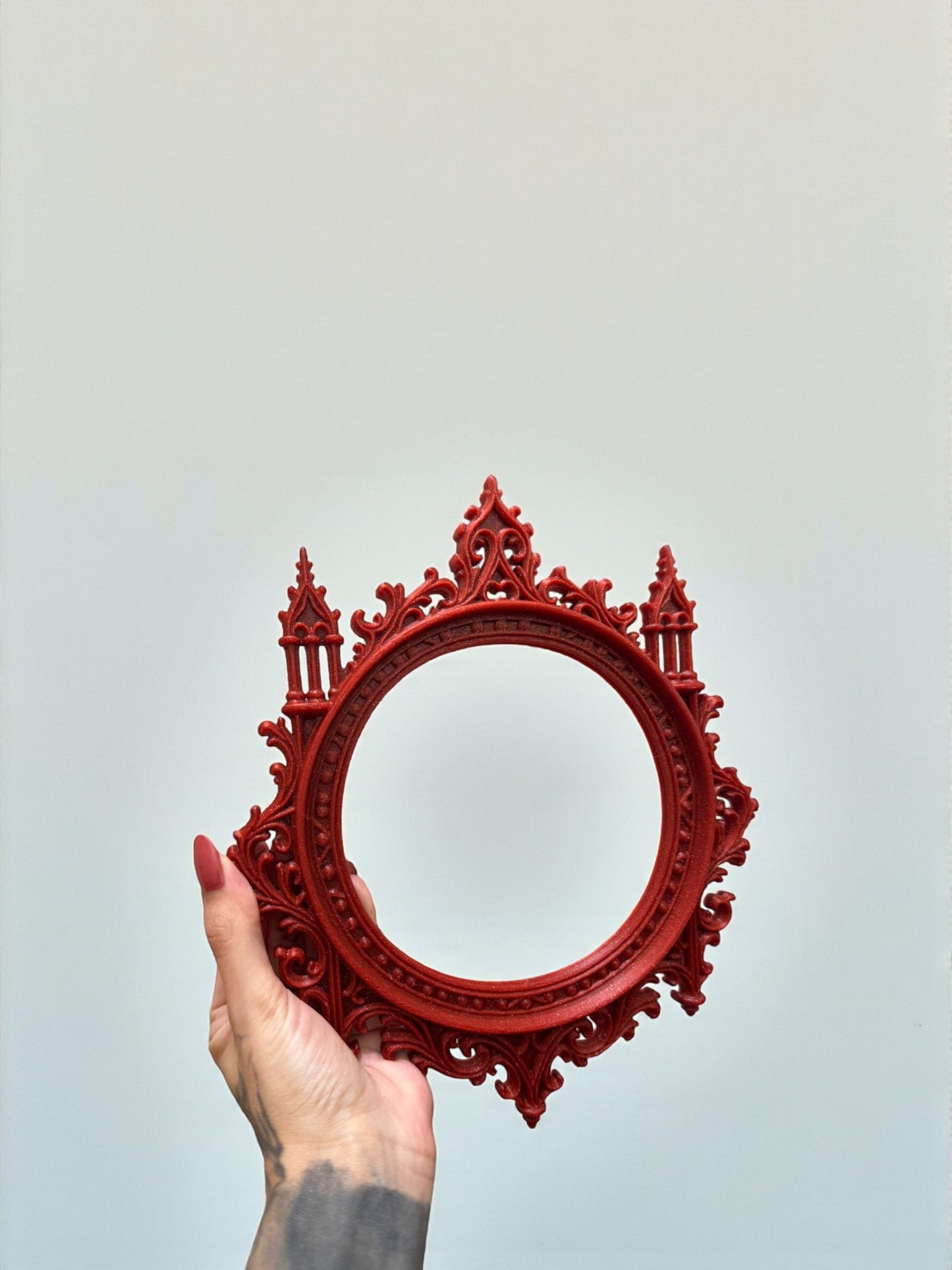 Gothic Oval Empty Frame