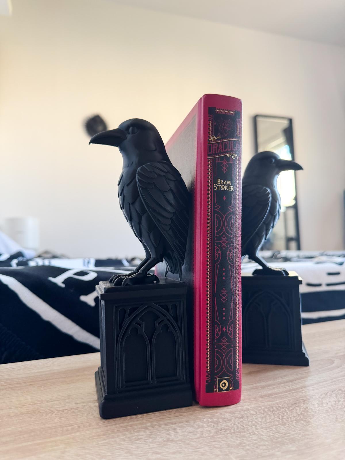 Gothic Raven Bookends Set Black Crow Figurine Heavy Book Holder Dark Academia Decor for Bookshelves Witchy Occult Home Library