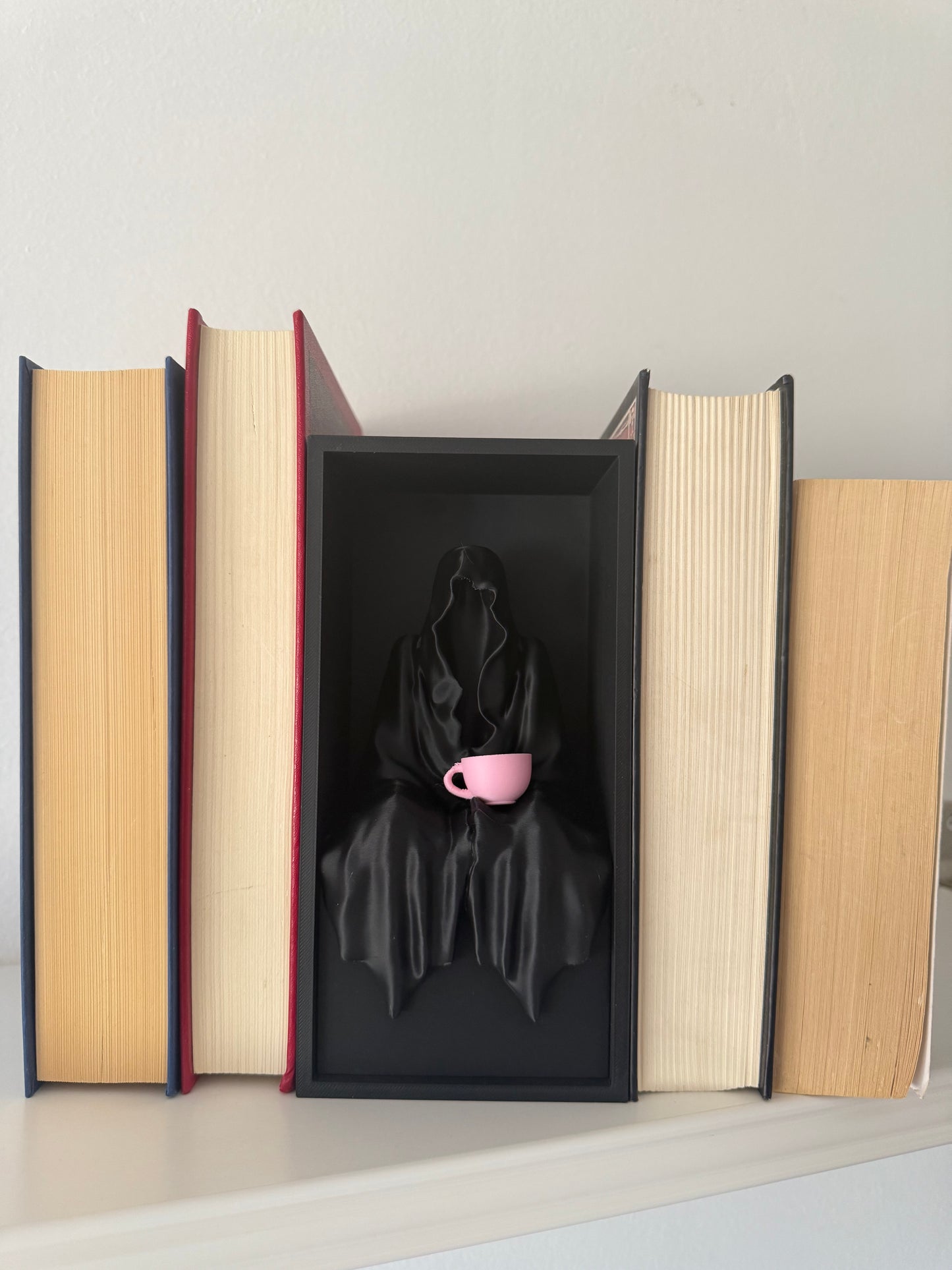 Suriel Book Nook - Tea with a Shadow – Fantasy Book Nook Inspired by Suriel Acotar
